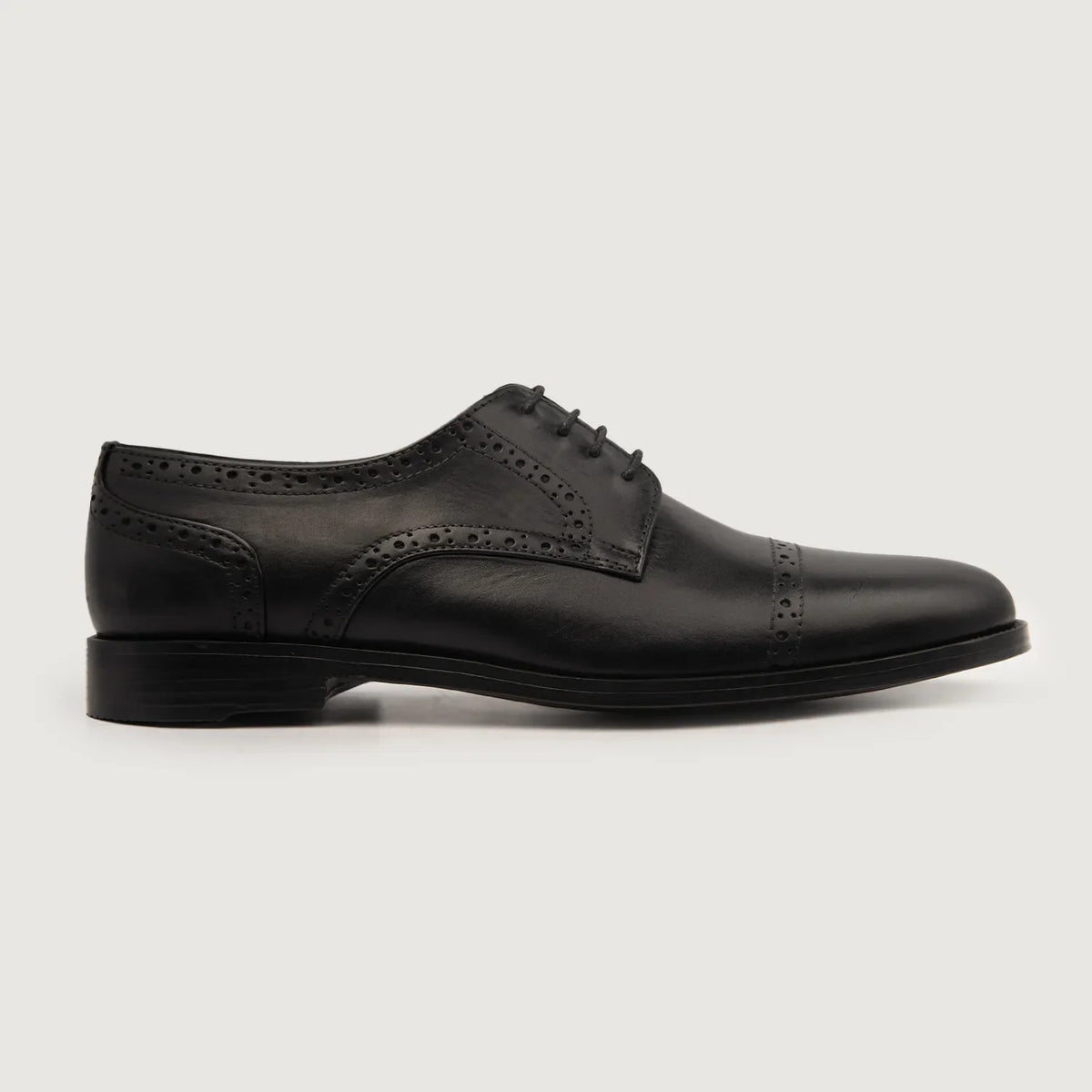 Black Full-Grain leather Shoes - Rahmengenähte Goodyear-Welt-Konstruktion & vordere Zehenkappe