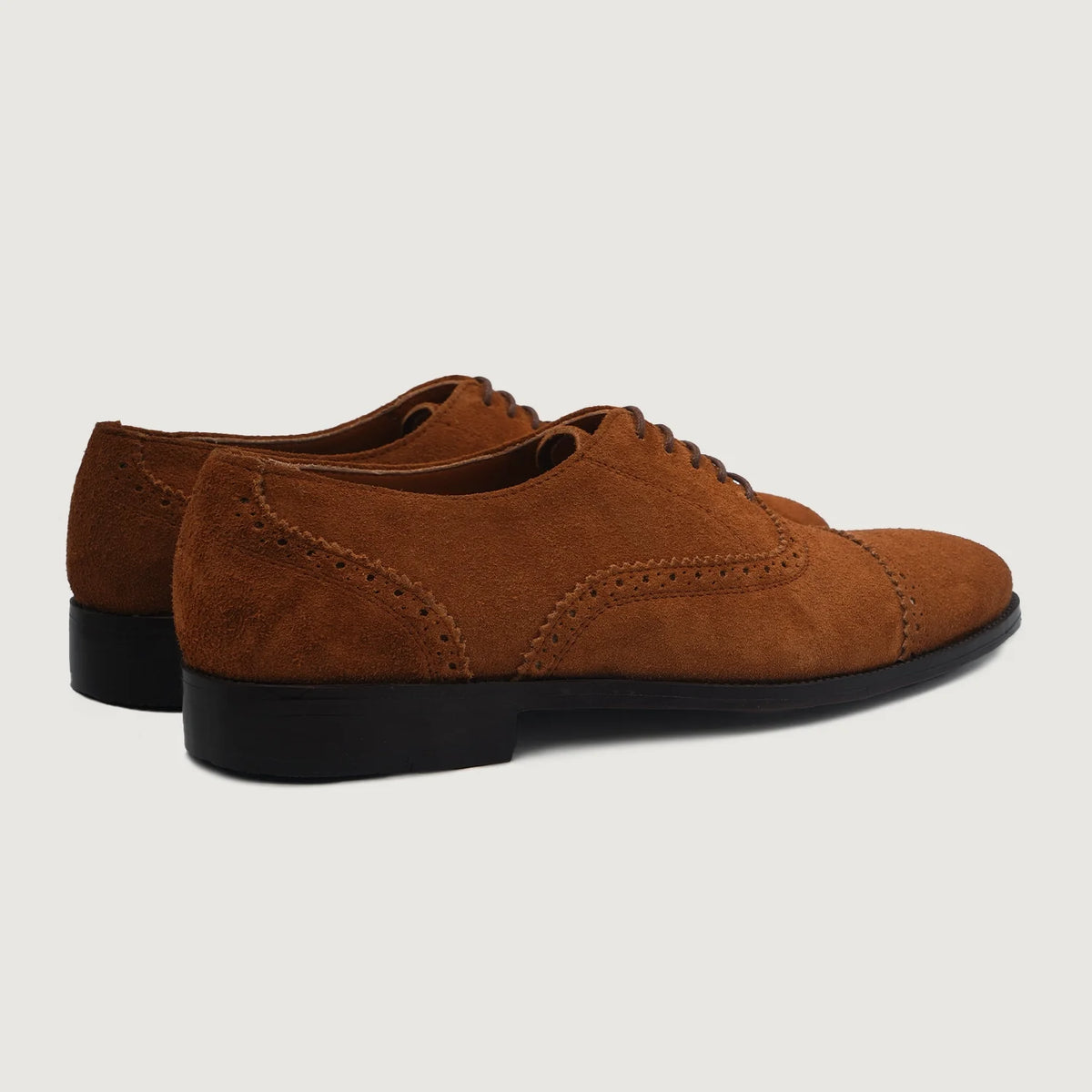 High-Traction Rubber Outsole & Lug Tread Pattern on Grauson Brogues Oxford Braun Suede Lederschuhe für Herren For Men
