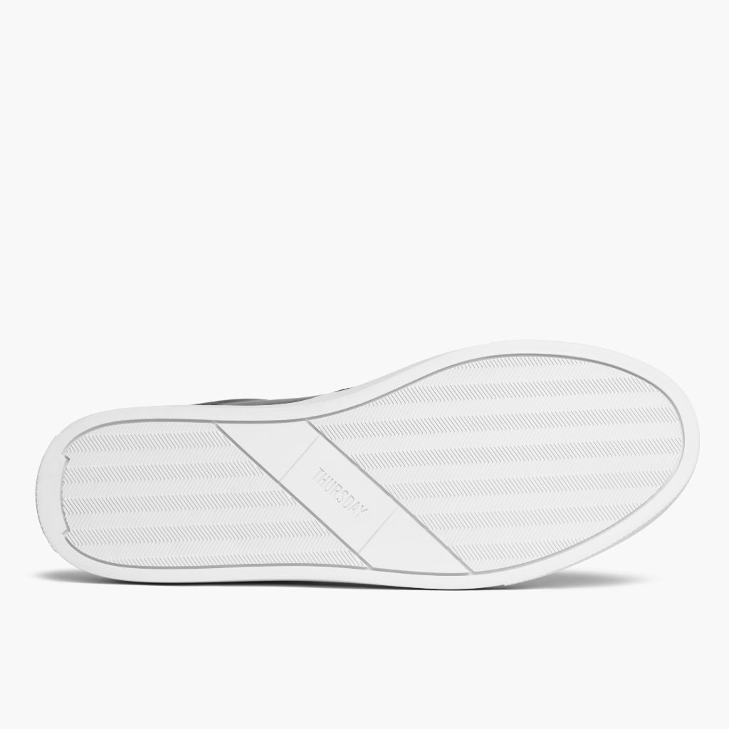 High-Traction Rubber Outsole & Lug Tread Pattern on Court Schwarz Leder-Sneaker für Herren