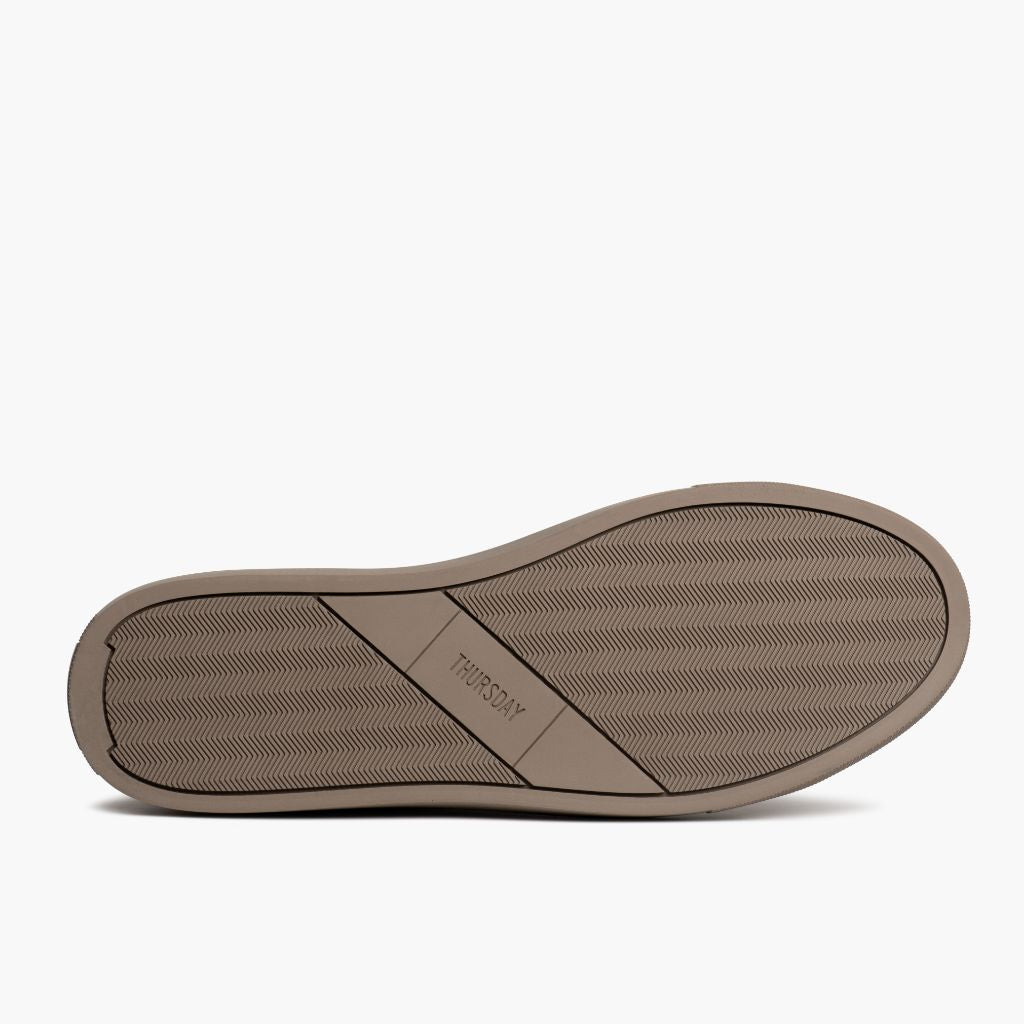 High-Traction Rubber Outsole & Lug Tread Pattern on Encore Taupe Leder-Sneaker für Herren