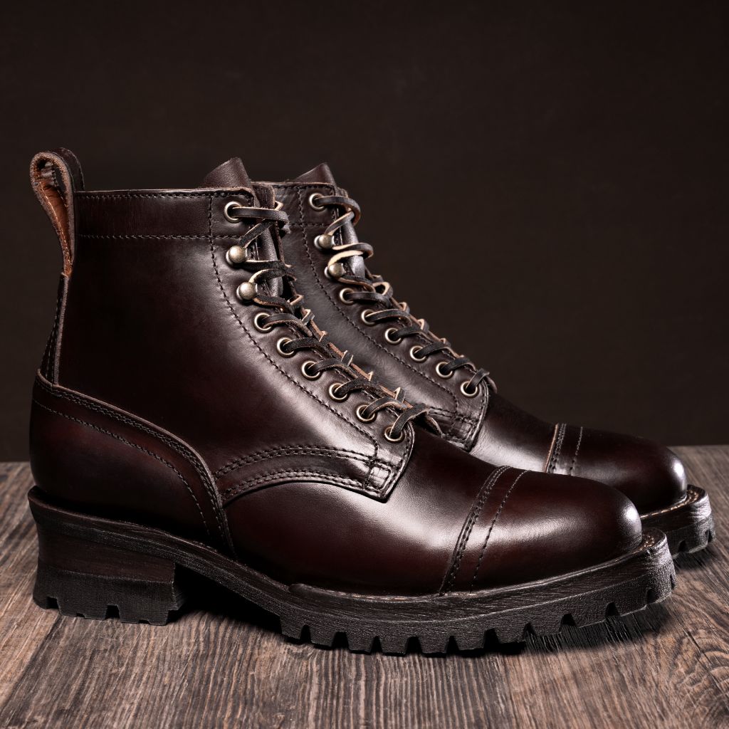 Challenger Braun CXL Lederstiefel für Herren in Brown Full-Grain Leather - Seitenansicht | Online Kaufen