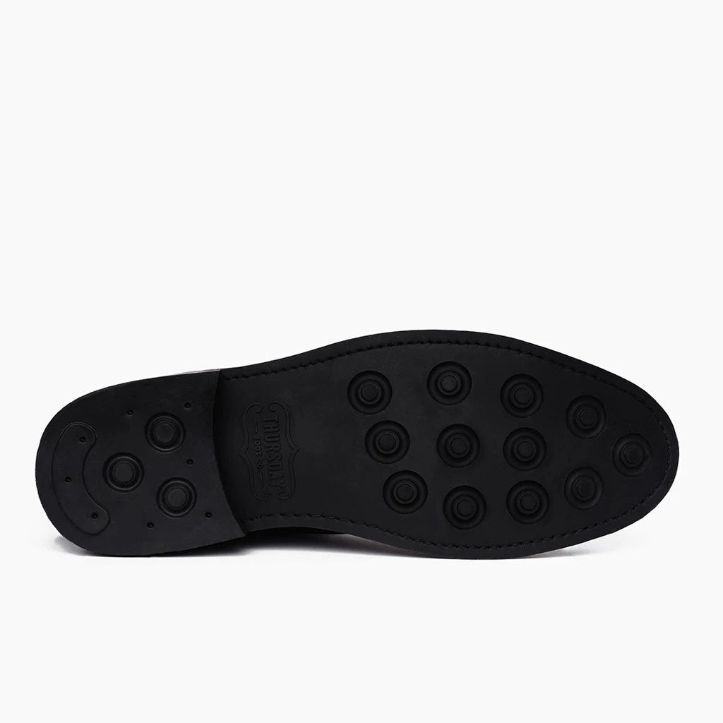 High-Traction Rubber Outsole & Lug Tread Pattern on Duke Schokolade Suede Lederstiefel für Herren
