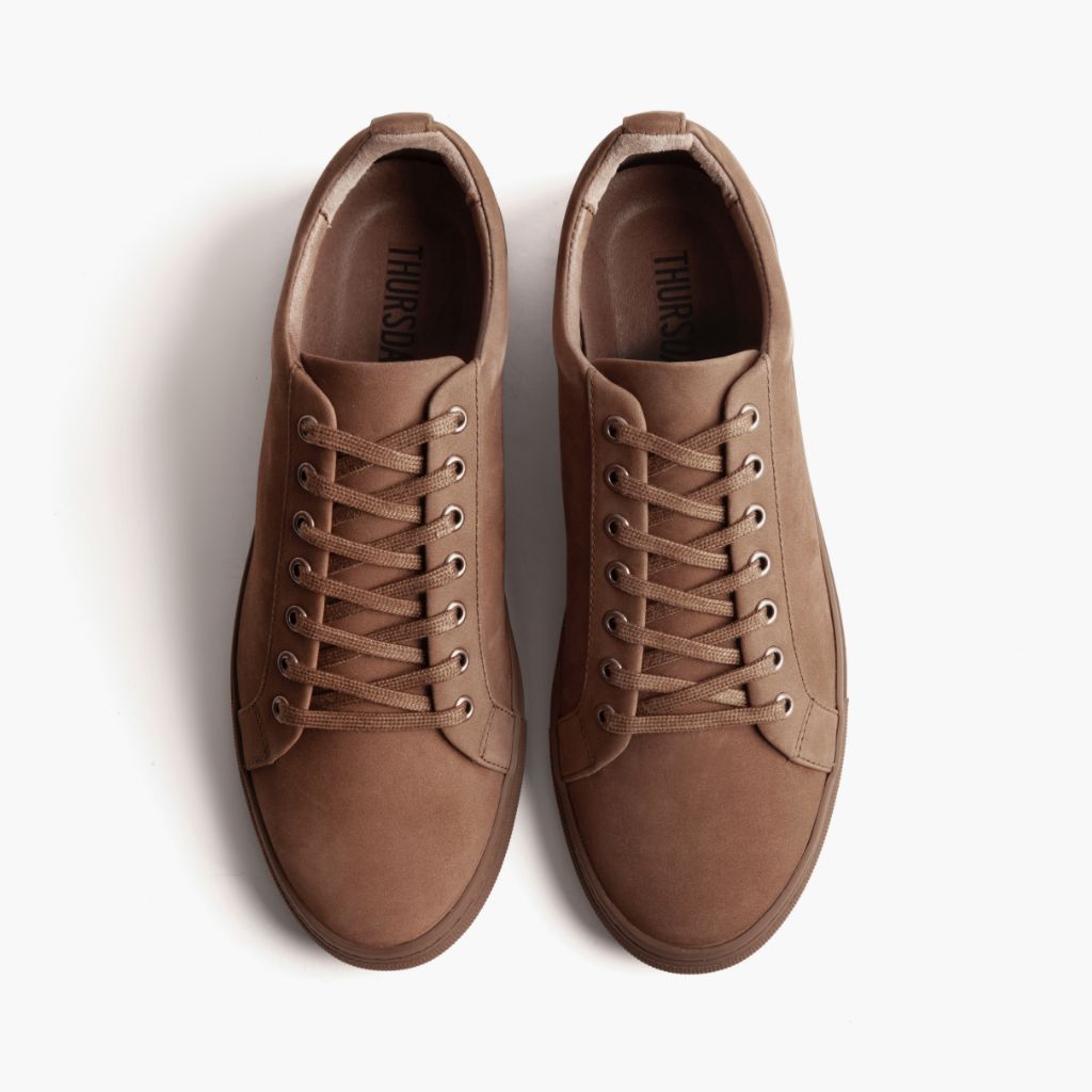 Premier Low Top Pebble Leder-Sneaker für Herren For Men - Verstärkte Fersenkappe & präzise Doppelnaht
