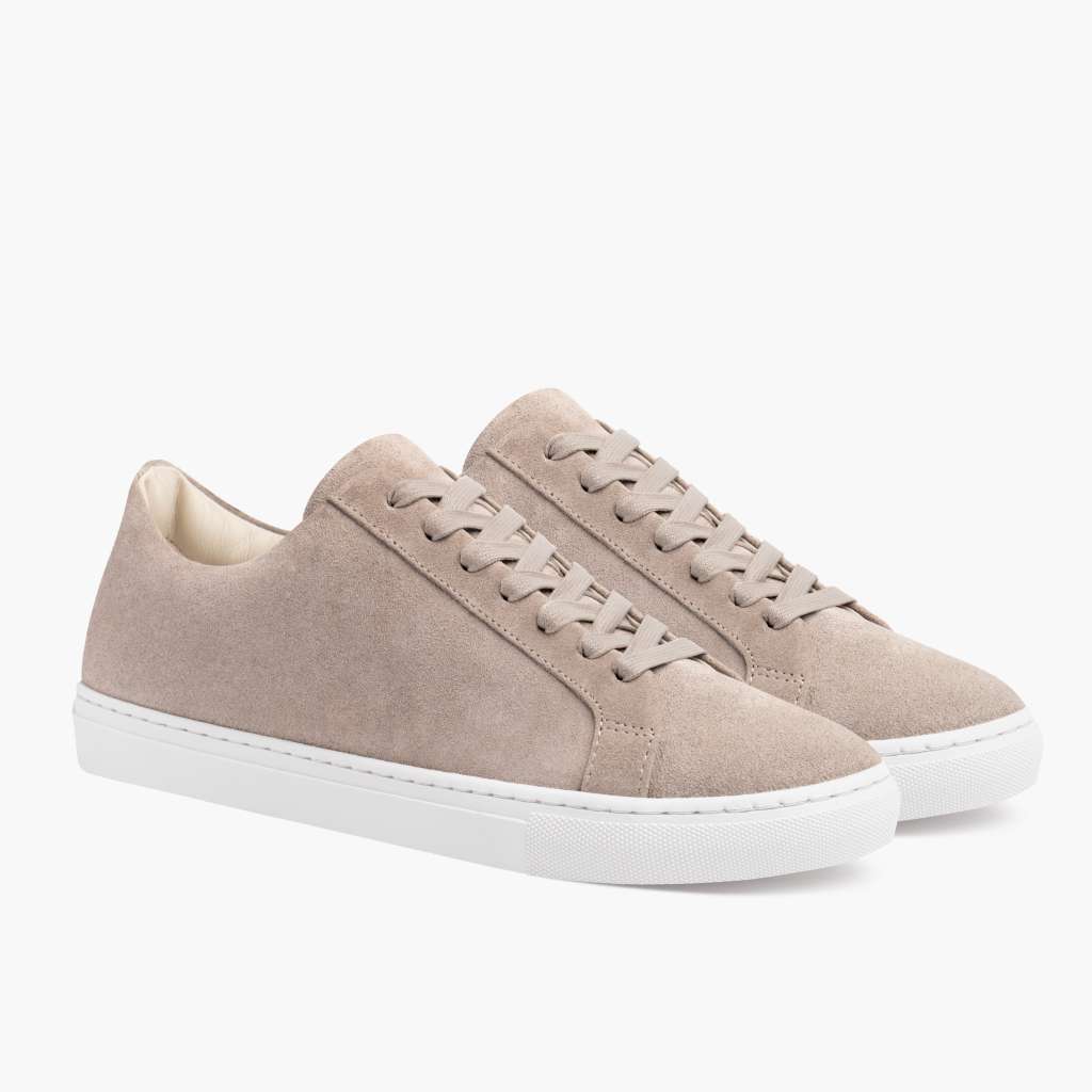 Premier Low Top Latte Leder-Sneaker für Damen in Classic Full-Grain Leather - Seitenansicht | Online Kaufen