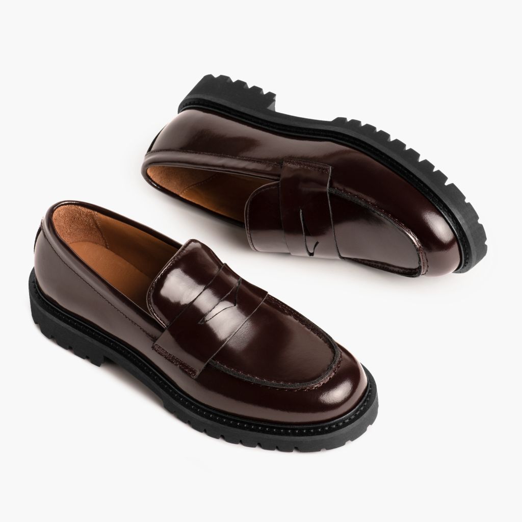High-Traction Rubber Outsole & Lug Tread Pattern on Penny Burgunderrot Lederstiefel für Damen