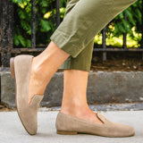 Cushioned Leather Insole & Ergonomic Arch Support Construction Detail