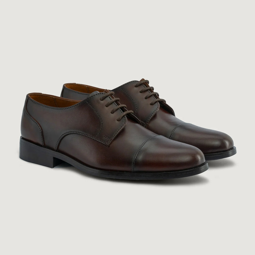 Attorney Derby Burnished Braun Leather Shoes für Herren