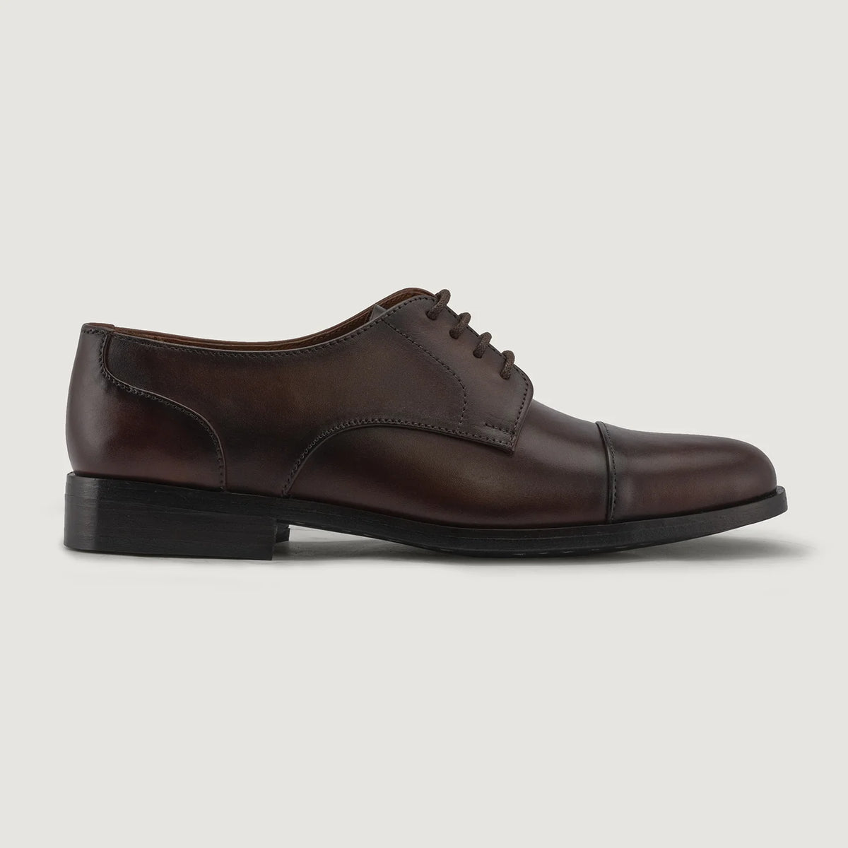 Burnished Brown Full-Grain leather Shoes - Rahmengenähte Goodyear-Welt-Konstruktion & vordere Zehenkappe