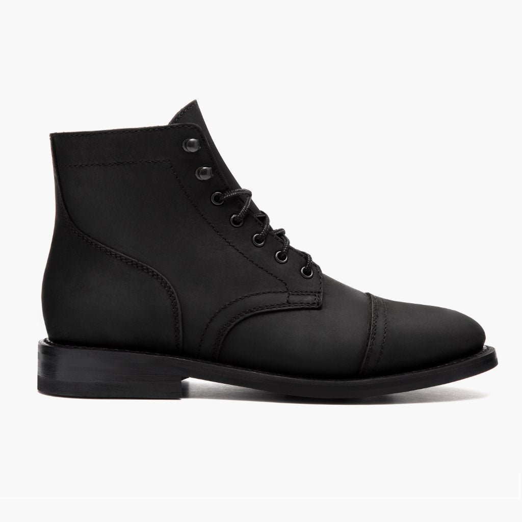 Black Full-Grain leather Boots - Rahmengenähte Goodyear-Welt-Konstruktion & vordere Zehenkappe