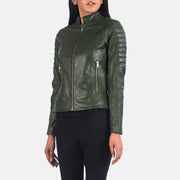 Detailansicht of Band &amp; Zipper Hardware on Women's Adalyn Gesteppt Grün Leder-Bikerjacke für Damen