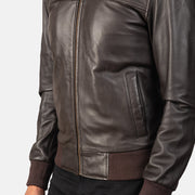 Innenansicht Showing Quilted Polyester Lining (Fleece on Collar) &amp; Zwei Innentaschen