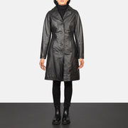 Women's Alexis Schwarz Single Breasted Ledermantel für Damen in Black Cowhide Leather - Vorderansicht &amp; maßgeschneiderte Silhouette | Online Kaufen