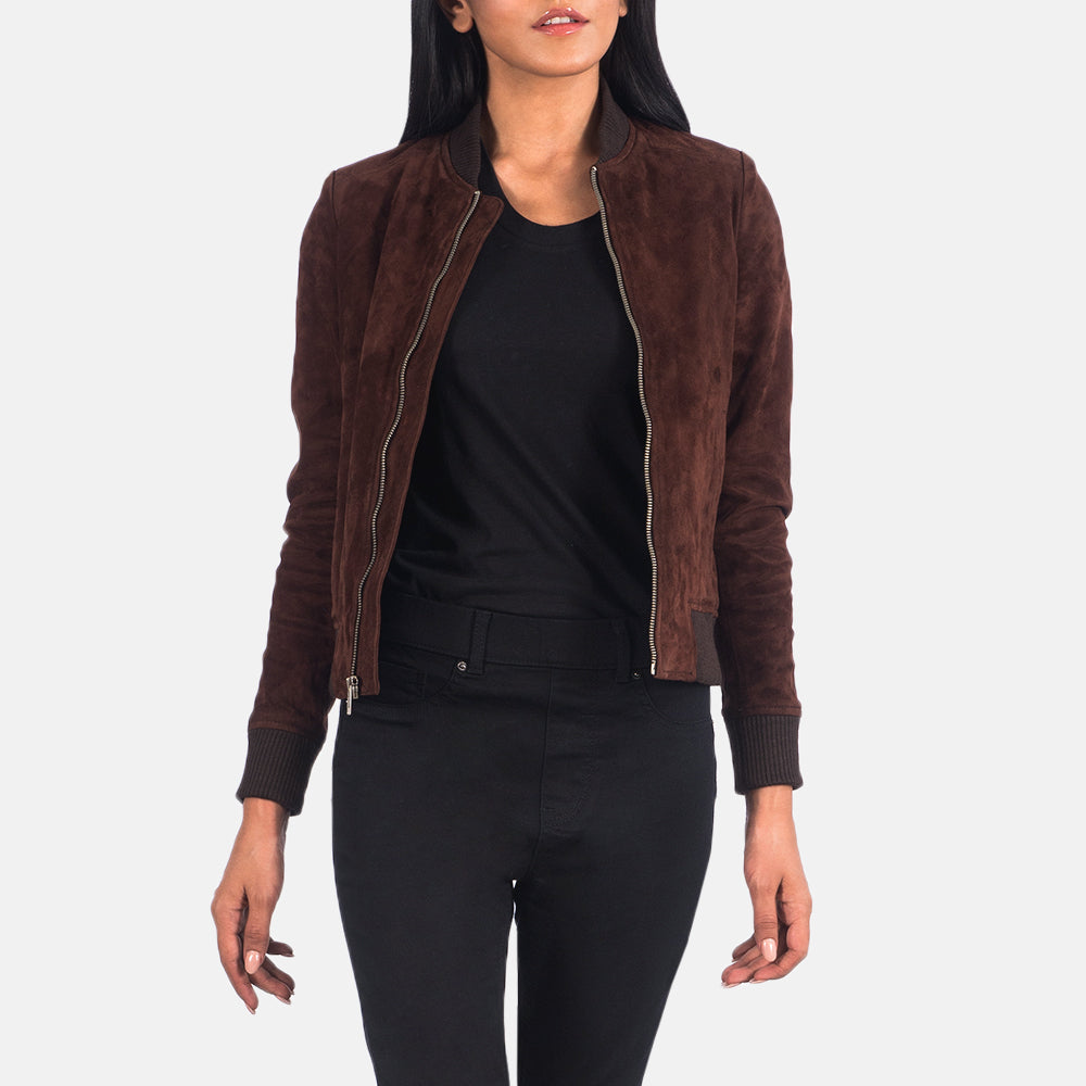 Women's Bliss Braun Suede Leder-Bomberjacke für Damen in Brown Goatskin Suede - Vorderansicht &amp; maßgeschneiderte Silhouette | Online Kaufen
