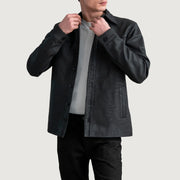 Bronco Tumbled Schwarz Leather Shirt für Herren in Tumbled Black Sheepskin Leather - Vorderansicht &amp; maßgeschneiderte Silhouette | Online Kaufen