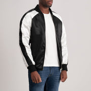 Black &amp; White Satin Varsity Jacket - Rückansicht mit passgenauen Schultern &amp; sauberem Saum