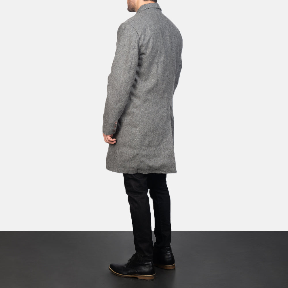 Detailansicht of Notch &amp; Button Hardware on Men's Claud Grey Wool Double Breasted Coat