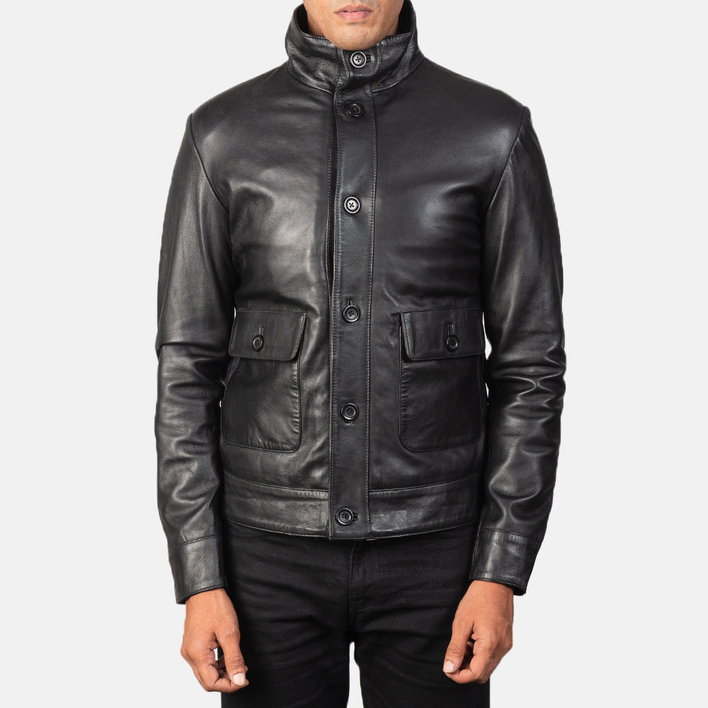 Norman Black Hooded Bomber Leather Puffer Jacket - Seitenansicht mit ergonomischem Ärmelschnitt