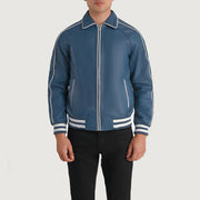 
Detailansicht of Shirt collar & Zipper Hardware on Cooper Blau Leather Varsity Lederjacke für Herren