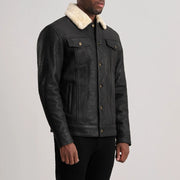 Distressed Black Sheepskin Snuffed Aviator Jacket - Rückansicht mit passgenauen Schultern &amp; sauberem Saum