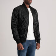 Danson Gesteppt Schwarz Varsity Lederjacke für Herren - Seitenansicht mit ergonomischem Ärmelschnitt