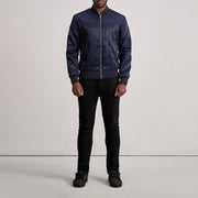 Detailansicht of Varsity &amp; Zipper Hardware on Danson Gesteppt Blau Varsity Lederjacke für Herren