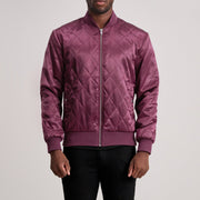 
Danson Gesteppt Kastanienbraun Varsity Lederjacke für Herren in Maroon Satin - Vorderansicht & maßgeschneiderte Silhouette | Online Kaufen