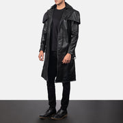 Men's Deux Schwarz Leather Duster für Herren - Seitenansicht mit ergonomischem Ärmelschnitt