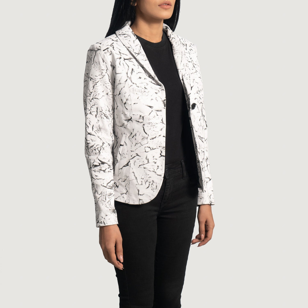 White Sheepskin Dip &amp;Amp; Dye Leather Blazer - Rückansicht mit passgenauen Schultern &amp; sauberem Saum