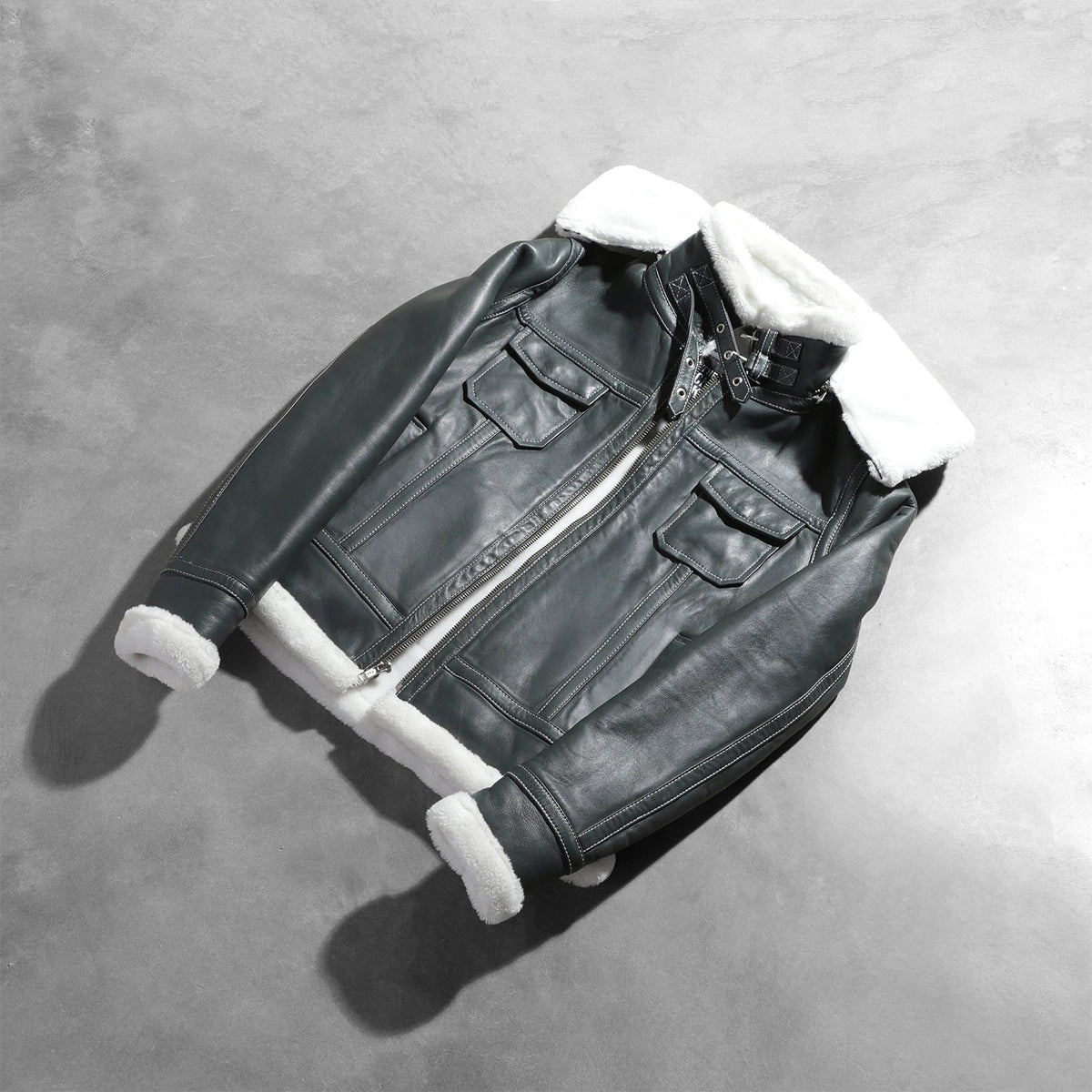 
Fiona Hooded Lammfelljacke für Damen – alternate product view 7