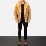 
Furlong Beige Leather Coat - Seitenansicht mit ergonomischem Ärmelschnitt & sportlicher Passform