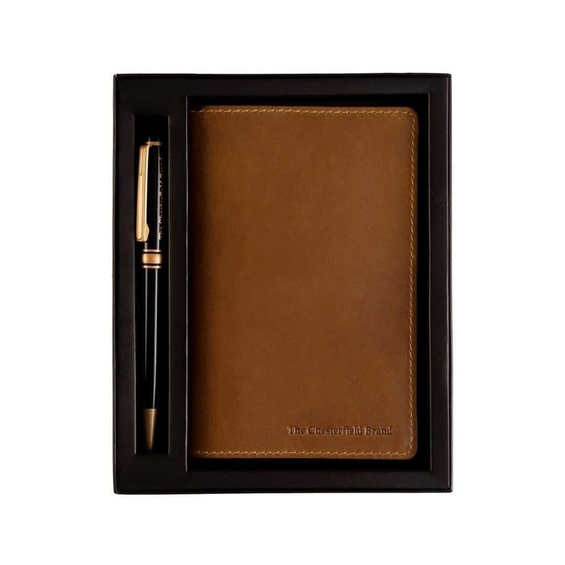 Giftset Leather Writing Case and Pen (Passport holder) für Damen