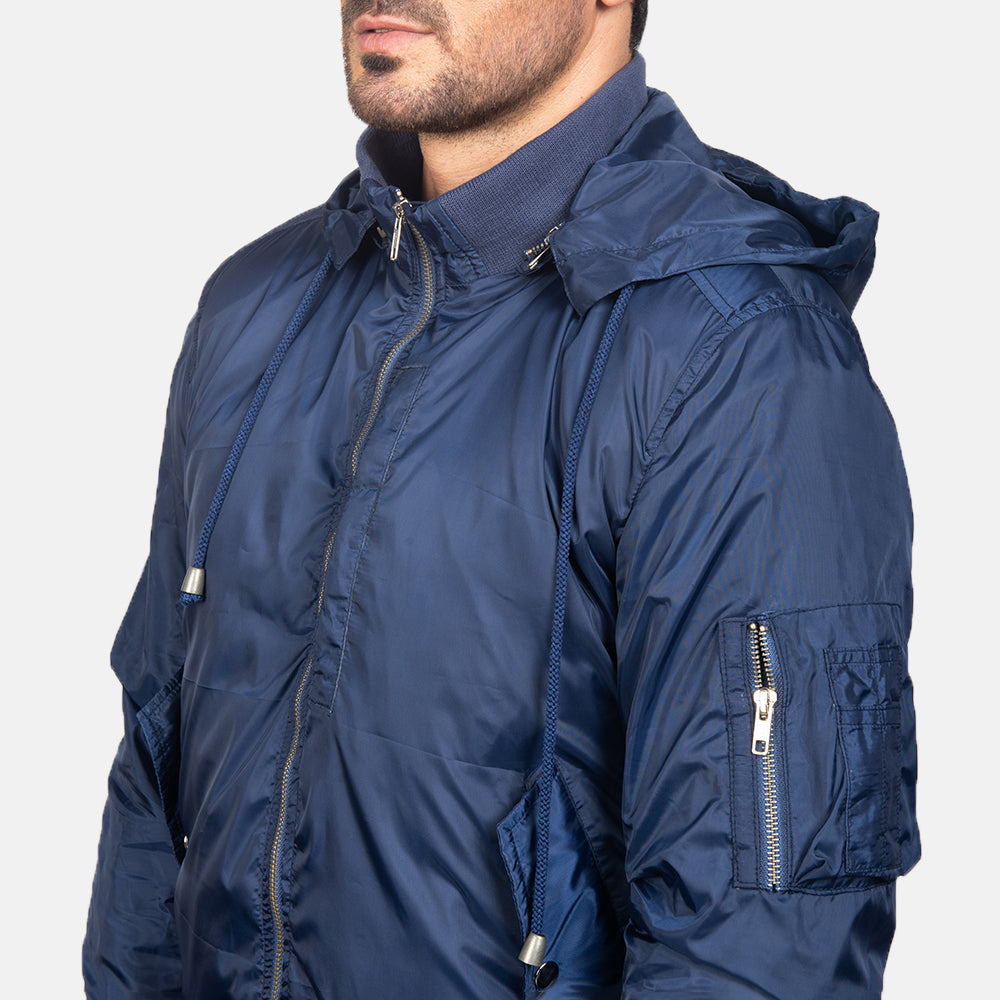 
Innenansicht Showing Quilted Viscose Lining & Zwei funktionale Innentaschen