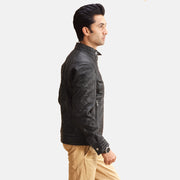 
Black Sheepskin Leather Biker Jacket - Rückansicht mit passgenauen Schultern & sauberem Saum