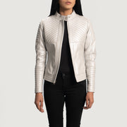 Women's Ice Maiden Silver Gesteppt Leder-Bikerjacke für Damen - Seitenansicht mit ergonomischem Ärmelschnitt