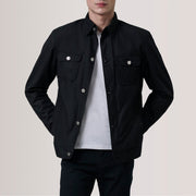 
Irwin Schwarz Waxed Canvas Field Lederjacke für Herren For Men in Black Waxed Cotton Canvas - Vorderansicht & maßgeschneiderte Silhouette | Online Kaufen