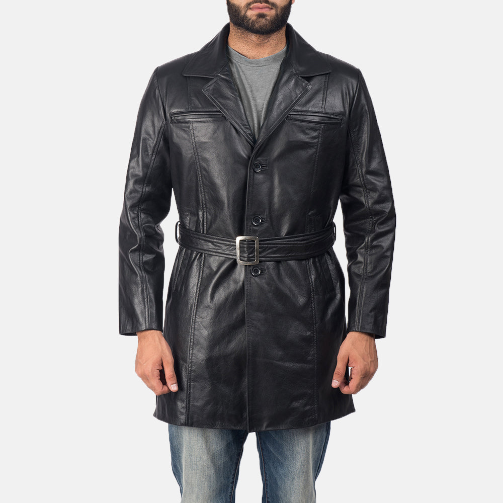 Men's Jordan Schwarz Ledermantel für Herren in Black Cowhide Leather - Vorderansicht &amp; maßgeschneiderte Silhouette | Online Kaufen
