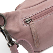 
Severo Vollnarbenleder-Gürteltasche - Strukturierte Seitenansicht mit Faltentiefe & Erweiterungsvolumen