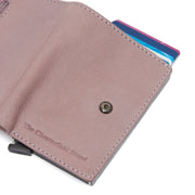
Innenansicht Showing Dedicated Padded Laptop Sleeve & Multi-Compartment Organization