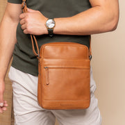 Anzora Full-Grain Leather Crossbody Bag für Herren – Zusätzliche Produktansicht 2