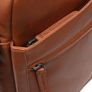 Anzora Full-Grain Leather Crossbody Bag für Herren – Zusätzliche Produktansicht 3