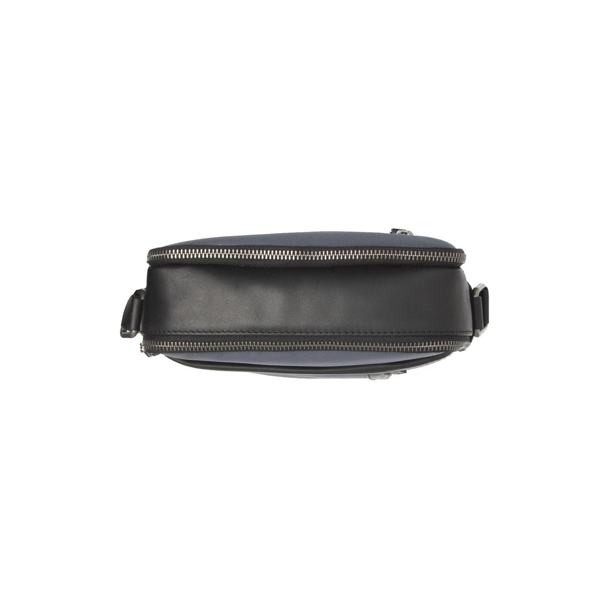 Arendal Full-Grain Leather Crossbody Bag für Herren - Structured Side Profile Showing Gusset Depth &amp; Expansion Capacity