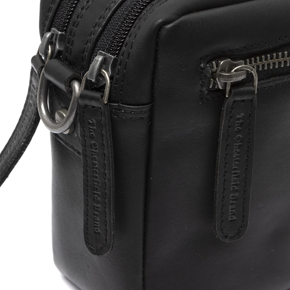 Samui Full-Grain Leather Crossbody Bag für Damen - Structured Side Profile Showing Gusset Depth &amp; Expansion Capacity