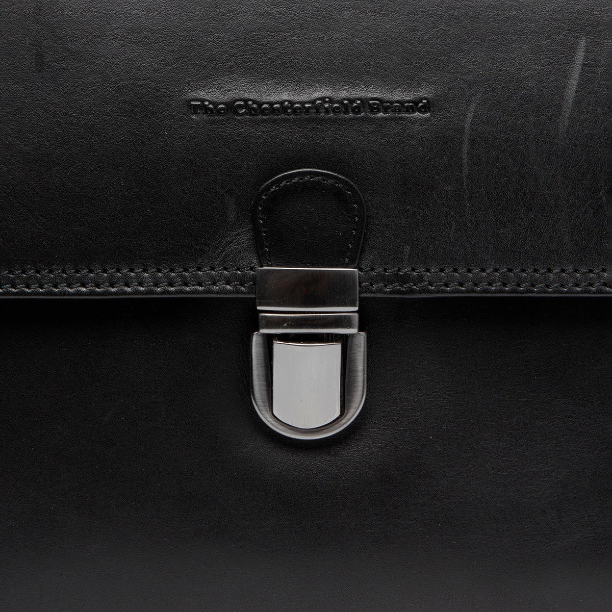 Classic 100% Full-Grain leather Goods - Rückansicht mit passgenauen Schultern &amp; sauberem Saum