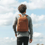 Detroit Full-Grain Leather Laptop Backpack für Damen – Zusätzliche Produktansicht 3