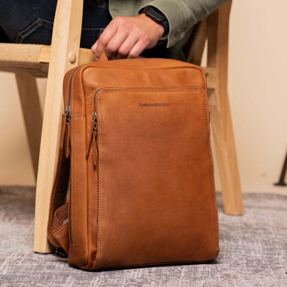 Jasper Full-Grain Leather Laptop Backpack für Damen – Zusätzliche Produktansicht 2