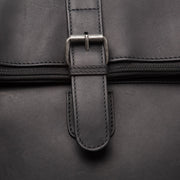 Solid Antique Brass Hardware &amp; Heavy-Duty Dual Zipper Detail on Larsson Full-Grain Leather Laptop Backpack für Damen