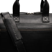 Solid Antique Brass Hardware &amp; Heavy-Duty Dual Zipper Detail on Levanto Full-Grain Leather Laptop Bag für Damen
