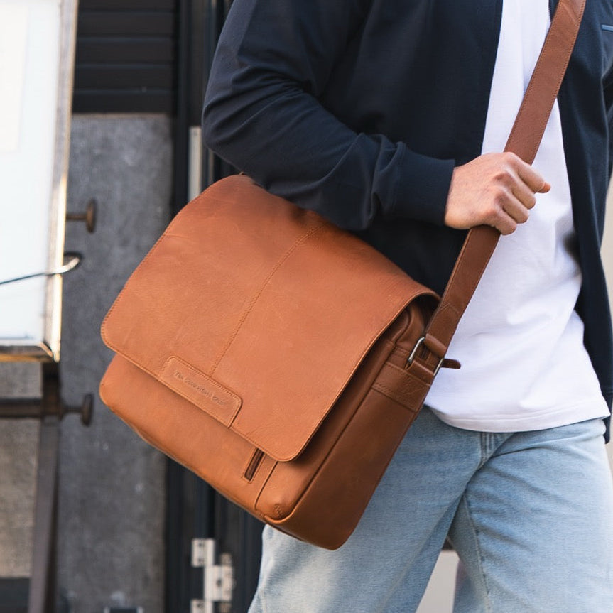 Richard Full-Grain Leather Laptop Bag für Herren – Zusätzliche Produktansicht 2
