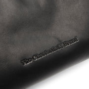 
Christie Vollnarbenleder-Schultertasche - Strukturierte Seitenansicht mit Faltentiefe & Erweiterungsvolumen
