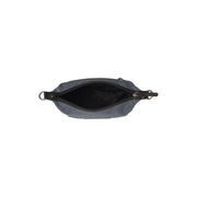Solid Antique Brass Hardware &amp; Heavy-Duty Dual Zipper Detail on Lovund Full-Grain Leather Shoulder Bag für Damen